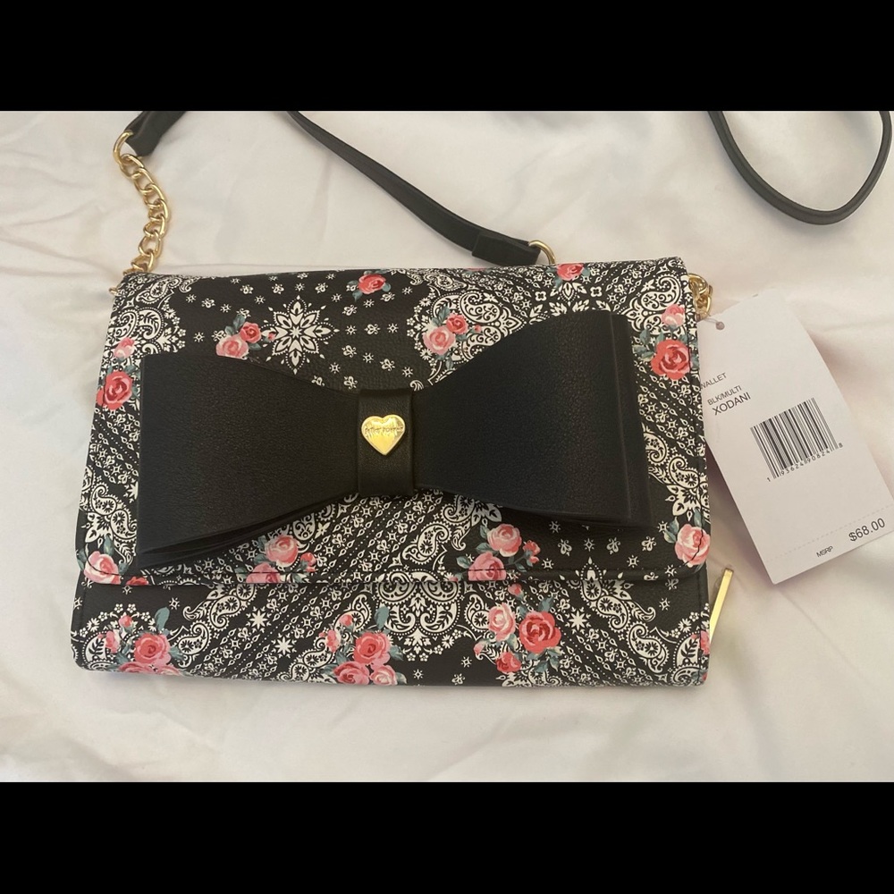 NWT Betsey Johnson Floral Wallet Style Clutch/ Cross body/ Shoulder Purse!